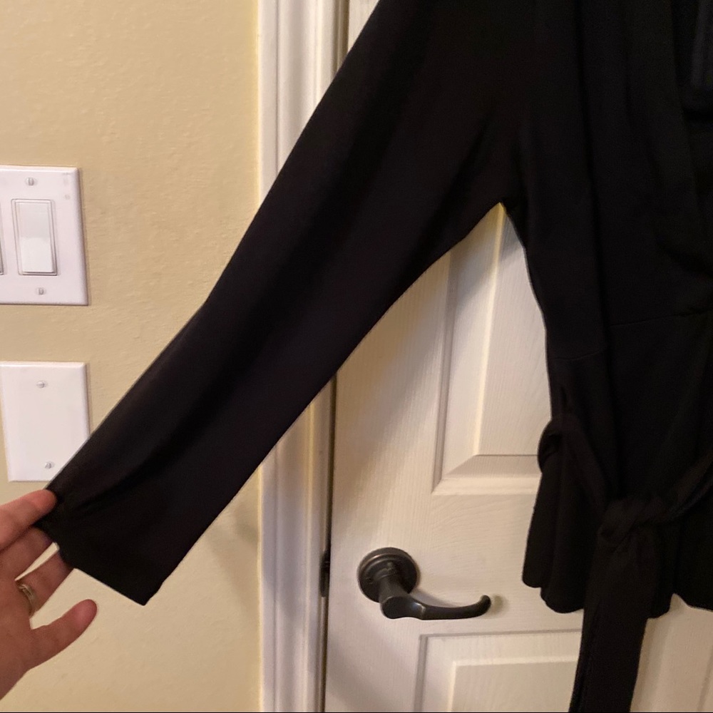 Tie waist peplum top - Picture 5 of 5